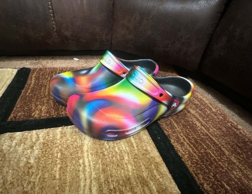 Crocs Bistro Graphic Clog Size 11 Neon Multi Tie Dye Slip Resistant Work